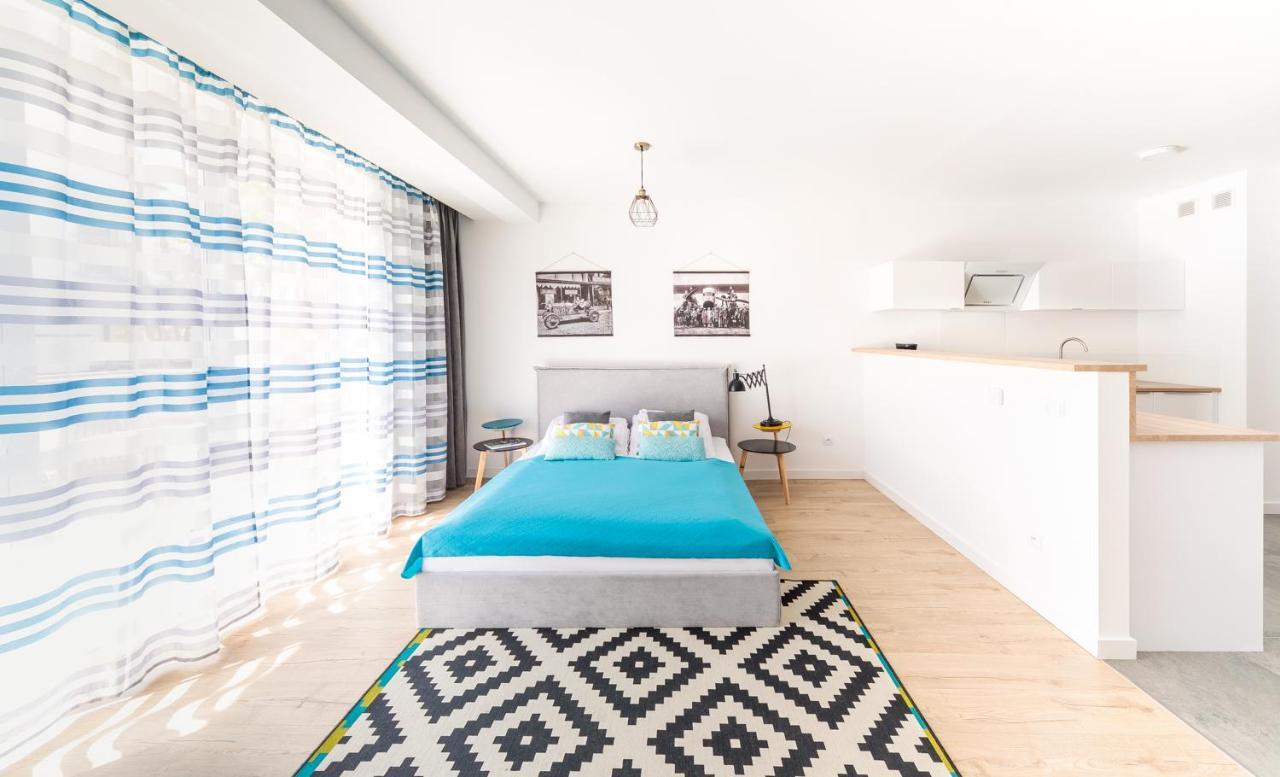 Raval Apartments - Light Blue ريفال المظهر الخارجي الصورة